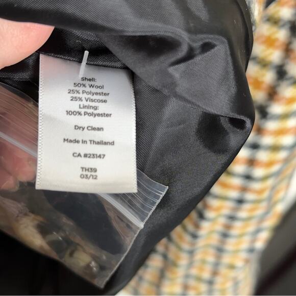 TALBOTS Oversized Wool Plaid Blazer Orange Yellow Navy Blue - Picture 6 of 6